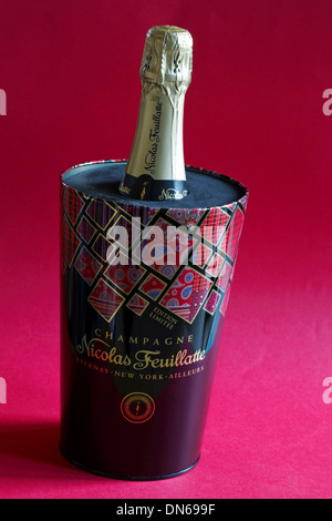 Champagne Nicolas Feuillatte édition limitée dans seau à glace Nicolas Feuillatte champagne - produit de France Français Banque D'Images