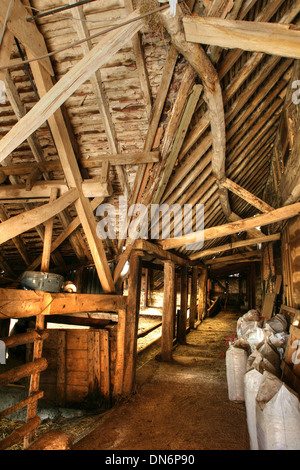 Grange à pans de bois traditionnels, Worcestershire, Angleterre. Banque D'Images