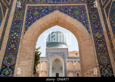 Le mausolée Gour Emir, également connu sous le nom de Gur Amir, Guri Amir, Gur-e Amir, et Gur-I Amir, Samarkand, Ouzbékistan Banque D'Images