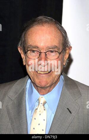 24 octobre 2002 - Los Angeles, CA, USA - JIM SOUFFLET ..K26857TR INTERNATIONAL WOMEN'S MEDIA FOUNDATION'S COURAGE EN JOURNALISME AWARDS (EN HOMMAGE AUX FEMMES JOURNALISTES).Regent Beverly Wilshire Hotel, Los Angeles, CA.24 octobre 2002. TOM RODRIGUEZ/(2002 Image Crédit : © Globe Photos/ZUMAPRESS.com) Banque D'Images