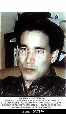 15 juillet 1997 - Miami, Floride, USA - A100:1972:MIAMI,Floride,15JUL97- sans date des responsables de la police de Miami fichier nommé Andrew Cunanan Phillip (vu dans un FBI comme suspect dans l'assassinat de style d'exécution du couturier Gianni Versace le 15 juillet. Cunanan, 27 ans, est l'un des hommes les plus recherchés du FBI et est soupçonné de quatre meurtres, y compris celui de son ancien amant, au cours d'une Banque D'Images