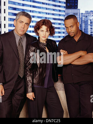 19 août 1999 - K17803CM.CHICAGO HOPE.TV-FILM STILL.Fourni par Carla Gugino.ADAM ARKIN.ROCKY CARROLL(Image Crédit : © Globe Photos/ZUMAPRESS.com) Banque D'Images