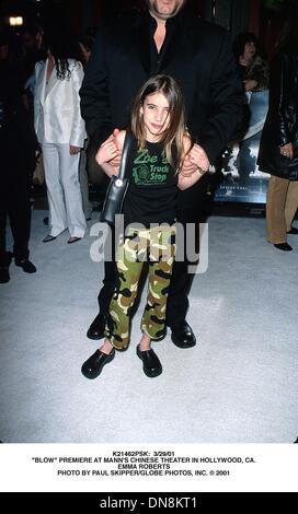 20 avril 2001 - K21462PSK : 3/29/01.''BLOW'' en première mondiale au Mann's Chinese Theatre à Hollywood, CA..EMMA ROBERTS. PAUL SKIPPER/(2001 Image : © Crédit Photos Globe/ZUMAPRESS.com) Banque D'Images