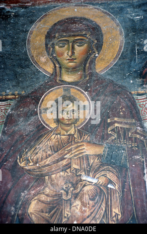 Fresque Byzantine Vierge Marie et l'enfant (1176-80) chapelle de la Vierge du monastère Saint Jean le Théologien Patmos, Grèce Banque D'Images