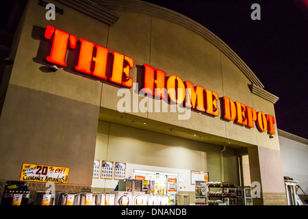 Le magasin Home Depot à West Hills, Los Angeles en Californie Banque D'Images