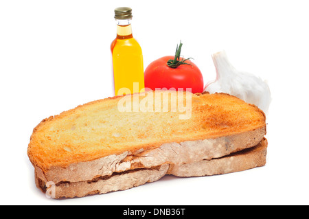 Pain grillé, tomate, ail et huile d'olive pour faire pa amb tomaquet, pain à la tomate, typique de la Catalogne, Espagne Banque D'Images