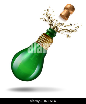 Idées de célébration, une bouteille de Champagne en forme d'une ampoule avec splash et battant explosion liège comme un symbole de la planification d'une partie créative importante occasion comme le Réveillon ou le succès de Creative Suite pour déboucher le verre. Banque D'Images