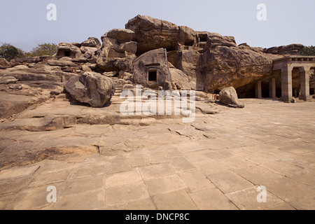 General-View de Bagh grotte ou Tiger cave n° 12. L'Orissa, Inde, Udaigiri Banque D'Images