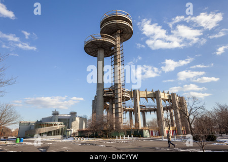 Pavillon de l'État de New York, par Philip Johnson et Richard Foster, pour l'Exposition Universelle de 1964, Flushing Meadows, Queens, New York. Banque D'Images