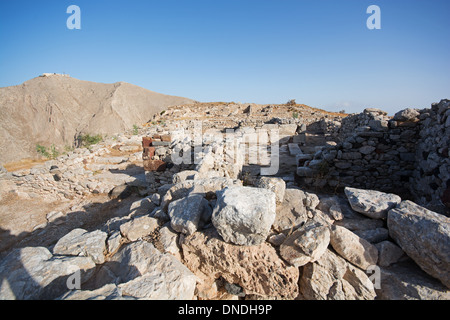 Santorin (thira), CYCLADES, en Grèce. Les vestiges de l'ancienne ville de Thira sur Mesa Vouno. Banque D'Images