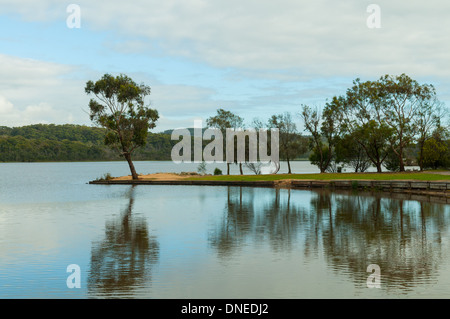 Lysterfield Lake, près de Melbourne, Victoria, Australie Banque D'Images