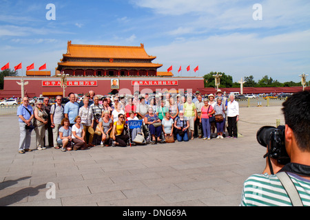 Beijing Chine,Chinois,Dongcheng District,Chang'an Avenue,Tian'anmen,Tiananmen Square,Imperial City,Chinois caractères hànzì pinyin,Gate,Mao Zedong por Banque D'Images