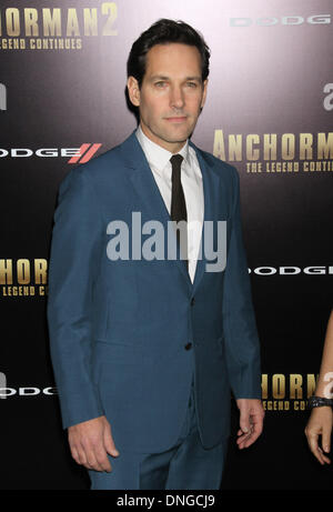 New York, NY, USA. Le 15 décembre, 2013. Paul Rudd au 'Présentateur 2 : La légende continue' U.S. Premiere. © Dan Herrick/ZUMAPRESS.com/Alamy Live News Banque D'Images