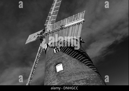 Thaxted Moulin, Essex, Angleterre. 16 octobre 2013 vu ici : John Webb's Moulin, connu sous le nom de Thaxted Moulin Banque D'Images