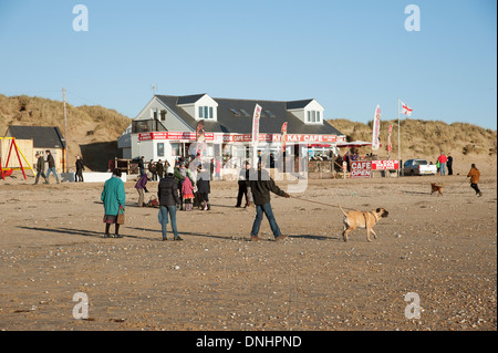Camber Sands East Sussex UK d'une station balnéaire en hiver Banque D'Images