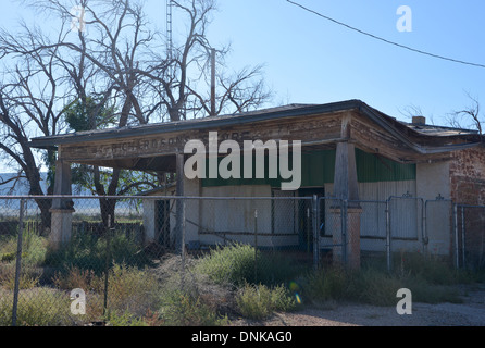 1908 Magasin de Richardson, Montoya, Nouveau Mexique. Un arrêt de la route 66 en direction ouest à partir de Tucumcari. Il a fermé dans les années 1970 Banque D'Images