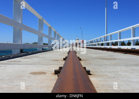 Une photographie de Busselton Pier (jetée) près de Perth en Australie occidentale. Banque D'Images