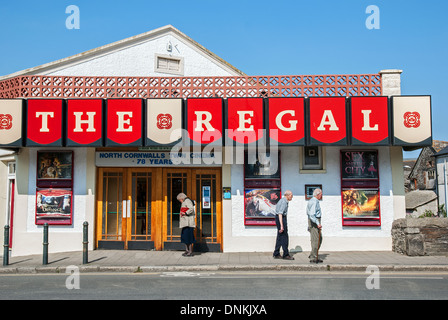 Un cinéma rétro à Wadebridge, Cornwall, UK Banque D'Images