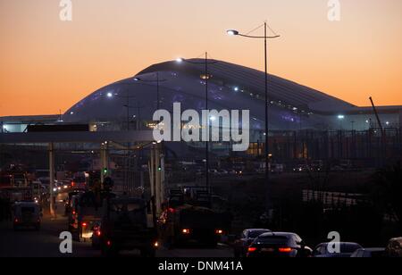 Sochi, Russie. 25Th Dec 2013. Vue extérieure du Stade Olympique Fisht du Parc olympique à Sotchi, Russie, 17 décembre 2013. Sotchi accueillera les Jeux Olympiques d'hiver du 07 au 23 février 2014. Photo : Jens Buettner/dpa/Alamy Live News Banque D'Images
