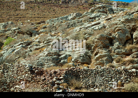 Haïti, île de Tilos, Bucht von Livadia, Landschaft bei der Kapelle und Trockensteinmauern Agios Nikolaos Banque D'Images