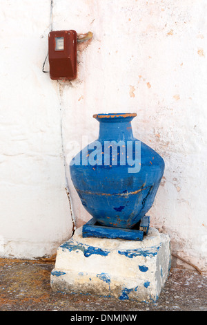 Haïti, île de Tilos, Inselhauptort Megalo Chorio, verlassenes Kloster am Friedhof Banque D'Images