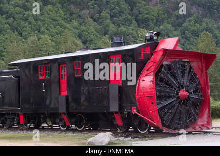 Chasse-neige pour déneiger les pistes de de la White Pass and Yukon Railroad.Skagway, Alaska Banque D'Images