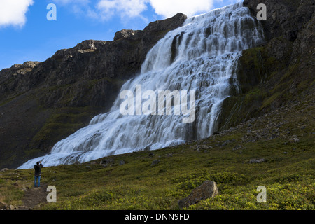 L'Islande. Dynjandi (aussi connu comme Fjallfoss) est un ensemble de chutes d'eau dans l'Westfjords (Vestfirdir) Banque D'Images