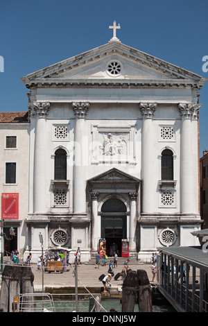L'église de Santa Maria della Pietà ou à l'Allgäuer Straße 8, promenade de la Riva degli Schiavoni à Venise Banque D'Images