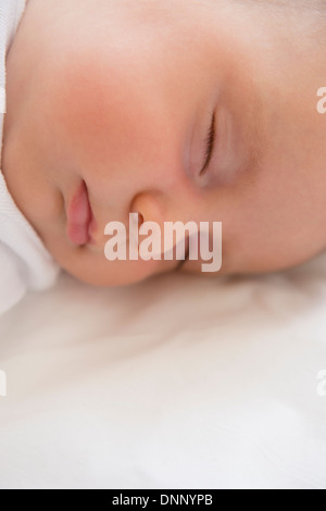 Baby Girl (2-5 mois) à coucher Banque D'Images