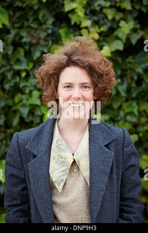 Hipster redhead student Smiling in vintage clothes Banque D'Images