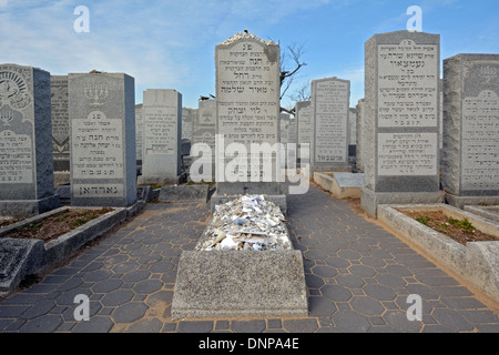 La sépulture de Rav Loubavitch Channa la mère à l'Ohel de Cambria Heights, dans le Queens, New York. Banque D'Images