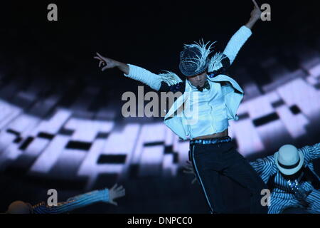 Guangzhou, Chine. Dec 29, 2013. Aaron Kwok détient les concerts à Guangzhou, Chine Le dimanche 29 décembre 2013. © TopPhoto/Alamy Live News Banque D'Images