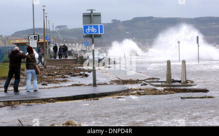 Ayr, Royaume-Uni. 3 janvier, 2013. Tempêtes lash la côte ouest de l'Ecosse à Ayr, Ayrshire du Sud. Credit : Maurice Morwood/Alamy Live News Banque D'Images