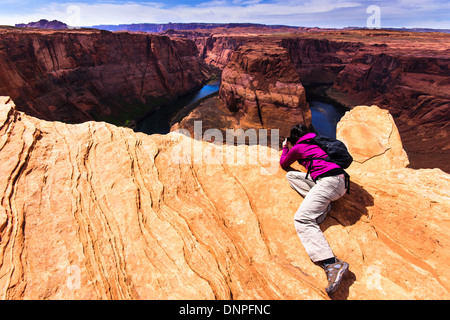 Horseshoe Bend, un méandre en forme de fer à cheval du Colorado près de Page, Arizona, USA. Banque D'Images