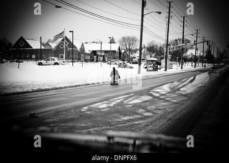 Bloomington, Indiana, USA. 06Th Jan, 2014. Indianapolis journée d'hiver. Couverture de neige et de gel temeratures Indiana avec des températures sous zéro et plus de neige prévues au cours du week-end. Crédit : Jeremy Hogan/Alamy Live News Banque D'Images