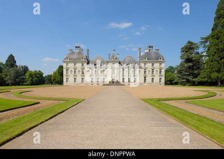 Vue de la 17e siècle château de Cheverny, UNESCO World Heritage Site, Loir-et-Cher, Loire, Loire, France Banque D'Images