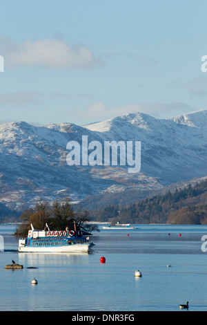 Le lac Windermere en direction nord depuis la Bownesss Banque D'Images