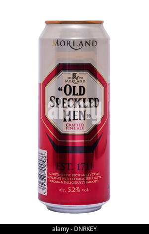 Un peut de Morland old speckled hen ale bière sur un fond blanc Banque D'Images