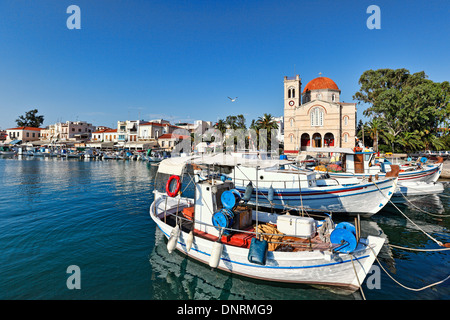 Bateaux du port d'Aegina island, Grèce Banque D'Images