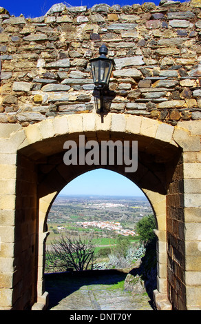 Porte du vieux château, Monsaraz, Portugal Banque D'Images