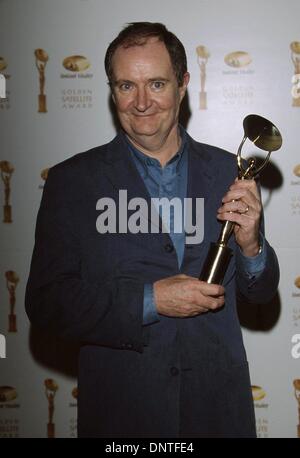 20 janvier 2002 - K23864TR : 6ème GOLDEN SATELLITE AWARDS.ST. REGIS HOTEL, Los Angeles, CA 01/19/2002.Jim Broadbent. TOM RODRIGUEZ/(2002 Image Crédit : © Globe Photos/ZUMAPRESS.com) Banque D'Images