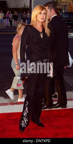 Le 23 juillet 2002 - Los Angeles, CA, USA - JULIA ROBERTS.'face'' Premiere.Los Angeles, CA 7/23/02. Lockwood. 2002 K2109LOC(Image Crédit : © Globe Photos/ZUMAPRESS.com) Banque D'Images