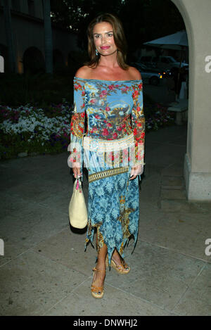 16 juillet 2002 - Pasadena, CA, USA - ROMA DOWNEY.CBS Summer Press Tour Party.Pasadena, CA 7/15/02. Lockwood. 2002 K2109LOC(Image Crédit : © Globe Photos/ZUMAPRESS.com) Banque D'Images