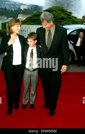 25 juin 2002 - Mark Spitz  + famille.Laureus Pre-Awards le dîner.Le Sporting Club, Monte-Carlo, Monaco, 5/13. Alec Michael.Â© 2002(Credit Image : © Globe Photos/ZUMAPRESS.com) Banque D'Images