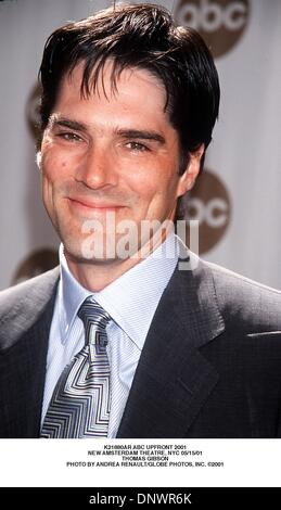 15 mai 2001 - K21880AR UPFRONT ABC 2001.New Amsterdam Theatre, NYC 05/15/01.THOMAS GIBSON. ANDREA 2001 RENAULT/(Credit Image : © Globe Photos/ZUMAPRESS.com) Banque D'Images