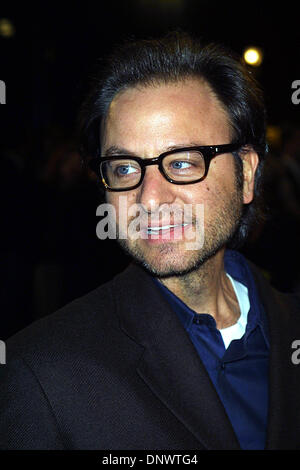 10 avril 2002 - K24677JBB : ''La Dernière Valse'' PREMIERE.AU ZIEGFELD THEATRE DE NEW YORK 04/10/02. JOHN BARRETT/ 2002 (D).STEVEN FISHER(Image Crédit : © Globe Photos/ZUMAPRESS.com) Banque D'Images