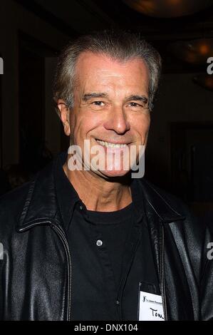 18 septembre 2002 - K26099TR JASON FOUNDATION FOR YOUTH SUICIDE .RESTAURANT SPAGO dâ€™AT BEVERLY HILLS, CA. 9-18-02. TOM RODRIGUEZ/ TOM HALLICK(Credit Image : © Globe Photos/ZUMAPRESS.com) Banque D'Images