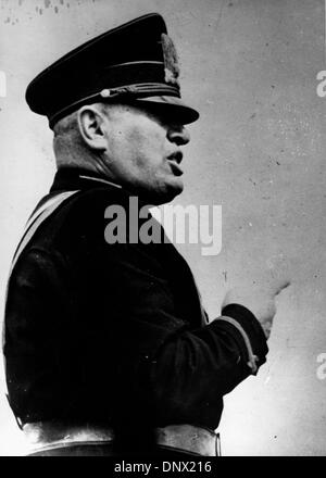 15 juin 1938 - Rome, Italie - Benito Mussolini (1883-1945) le dictateur italien et leader du mouvement fasciste. (Crédit Image : © Keystone Photos USA/ZUMAPRESS.com) Banque D'Images