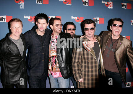 Dec 3, 2005 ; Culver City, Californie, USA ; groupe de Rock INXS au VH1 Big In 05 bourses détenues sur le Sony Studios Lot. Crédit obligatoire : Photo de Lisa O'Connor/ZUMA Press. (©) Copyright 2005 by Lisa O'Connor Banque D'Images