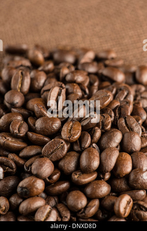 Des tas de matières les grains de café. Banque D'Images